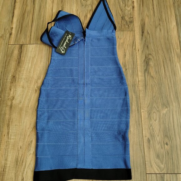 Rachael G. Stretch V-Neck Strappy Dress in Blue and Black - Picture 15 of 15